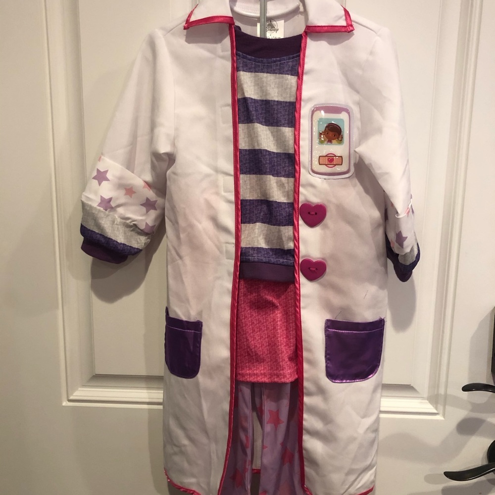 Doc McStuffins costume - size 4